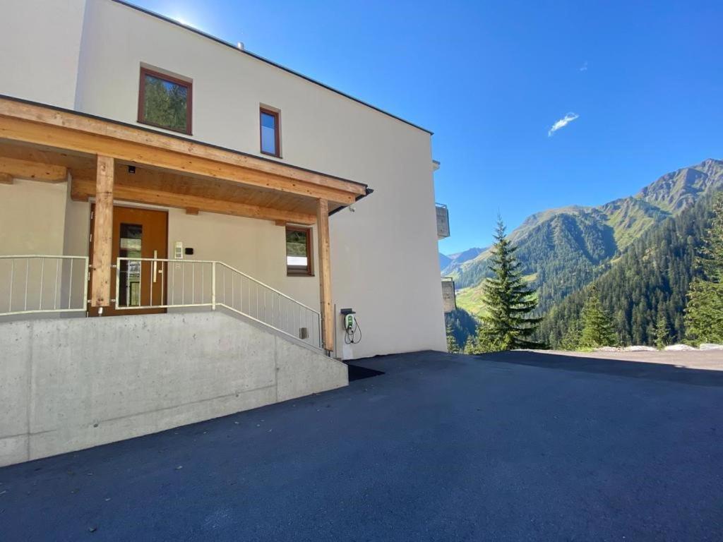 Apart Alpenglueh'N سبيس المظهر الخارجي الصورة